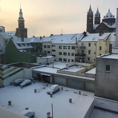 Hotel Dom-hotel 4*