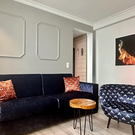 Dom Hotel